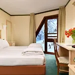Th Pila Hotel 3*