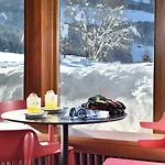Hotel Th Pila 3*