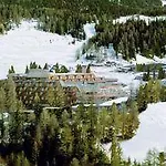 Hotel Th Pila