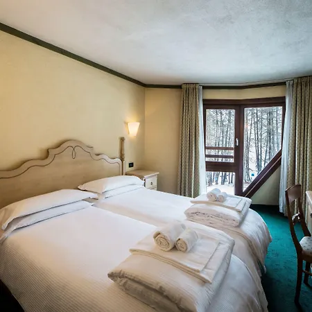 Ξενοδοχείο Th Pila