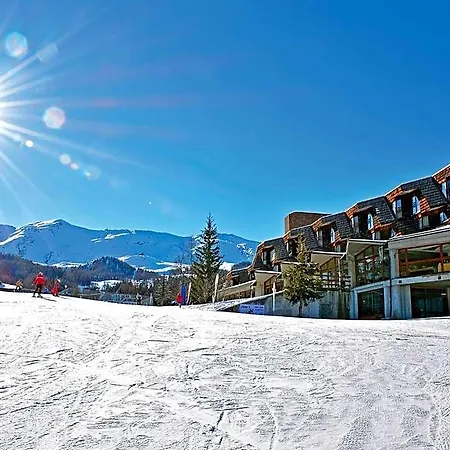 Hotel Th Pila