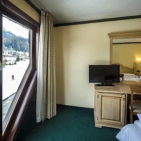 Hotel Th Pila Gressan